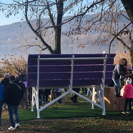 Casa Gaiani Villetta In Riva Al Lago Vista Mozzafiato Varano Borghi Exterior foto
