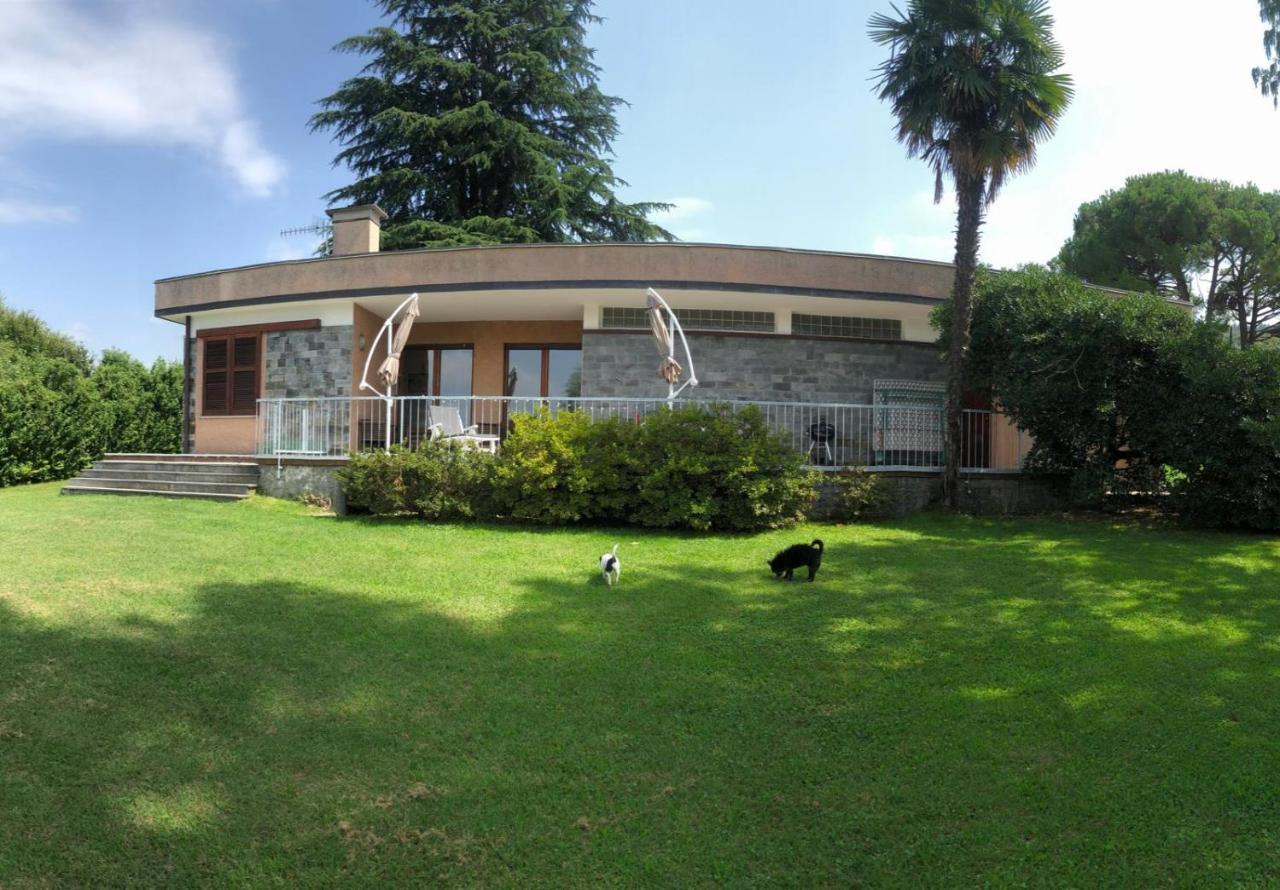 Casa Gaiani Villetta In Riva Al Lago Vista Mozzafiato Varano Borghi Exterior foto